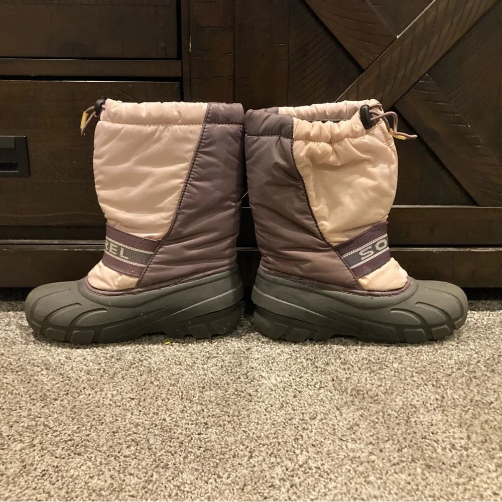 Sorel Youth Winter Snow Boots Tan Brown Size 3 Waterproof Insulated